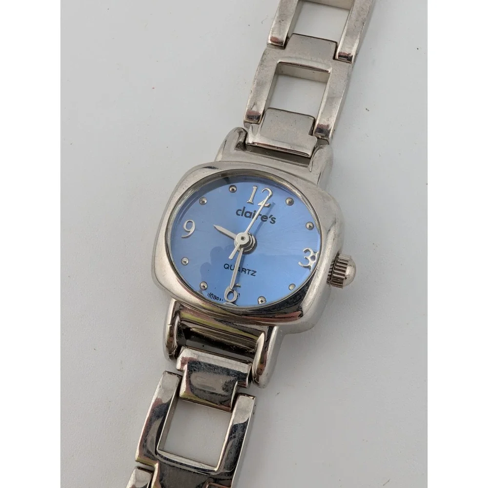 Claires Girls Watch 19mm Case Blue Dial‎ Silver 6.75